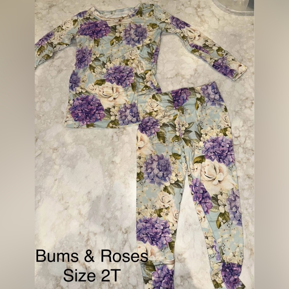 Bums & Roses Purple Hydrangea Pajama Top and Bottom